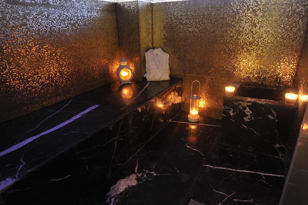 Le Trianon Luxury Hotel & Spa Casablanca Exterior foto